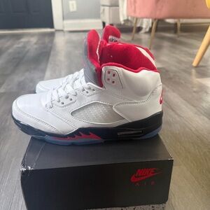 Jordan 5 Fire Red Size 12